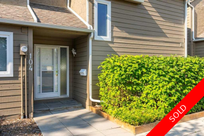 Coach Hill Row/Townhouse for sale: 2 bedroom 938 sq.ft. (Listed 2025-09-14)